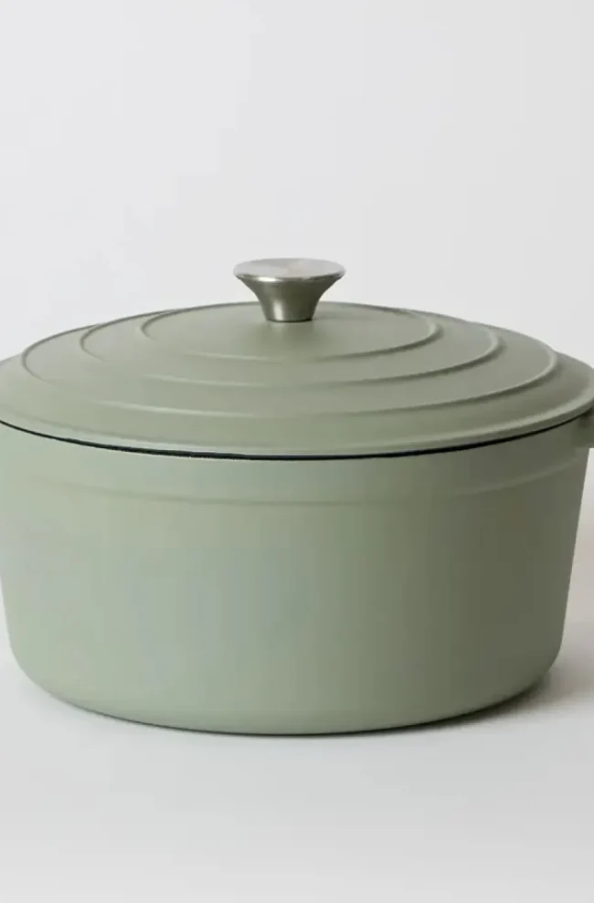 George Collective - Cast Iron Round Casserole 28cm - Matte Sage/Silver Lid